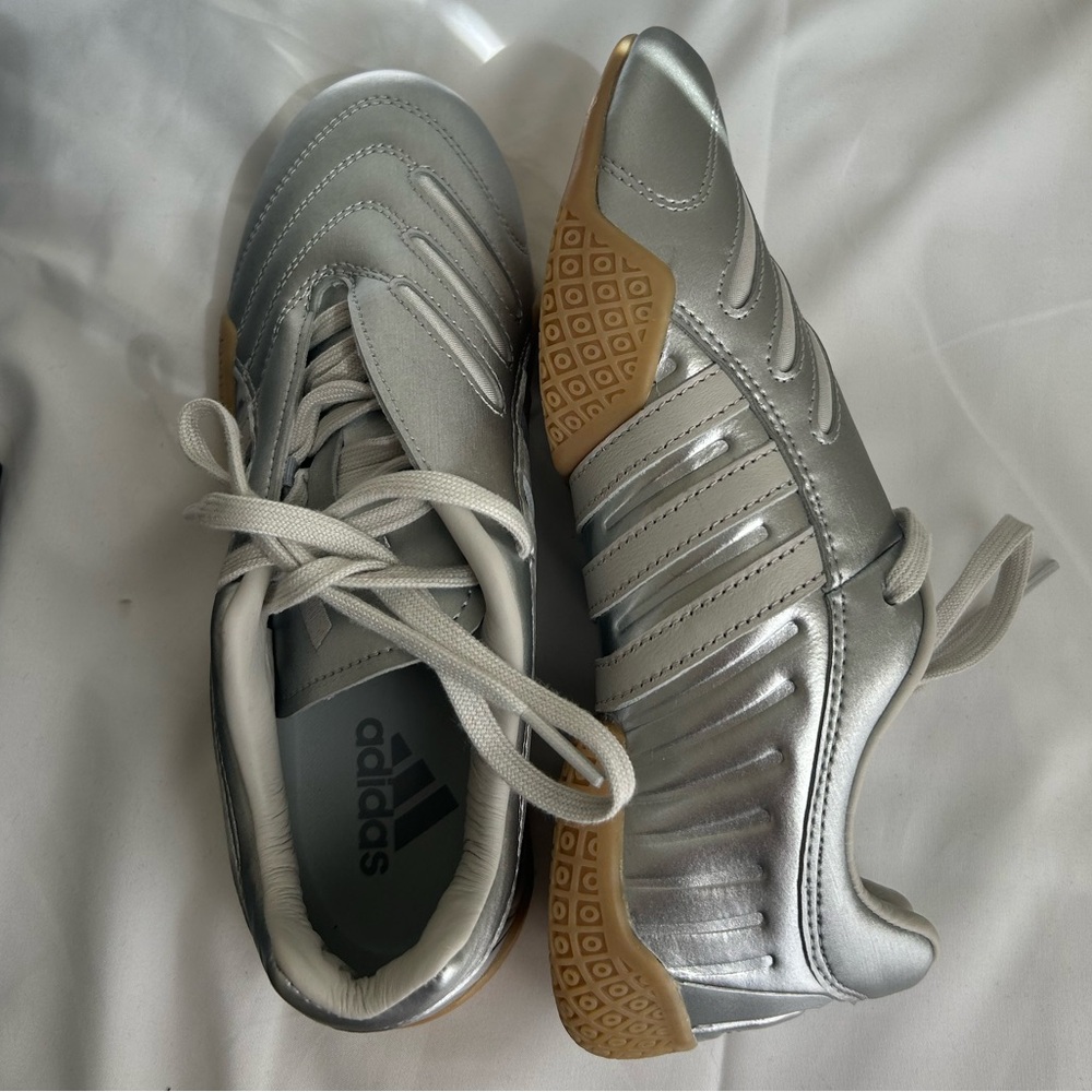 Adidas Taekwondo Mei Elite silver sneakers